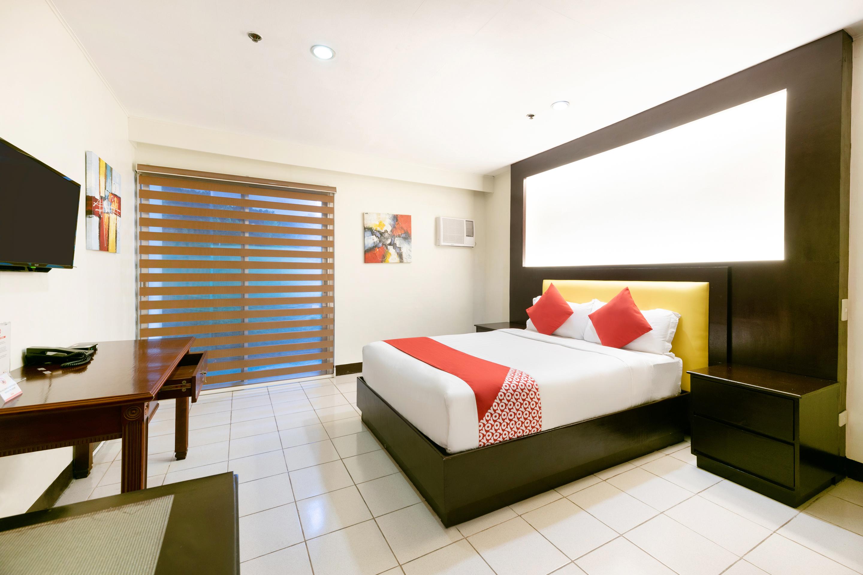 Hotel Oyo 115 Northridge Mansions Quezon City
