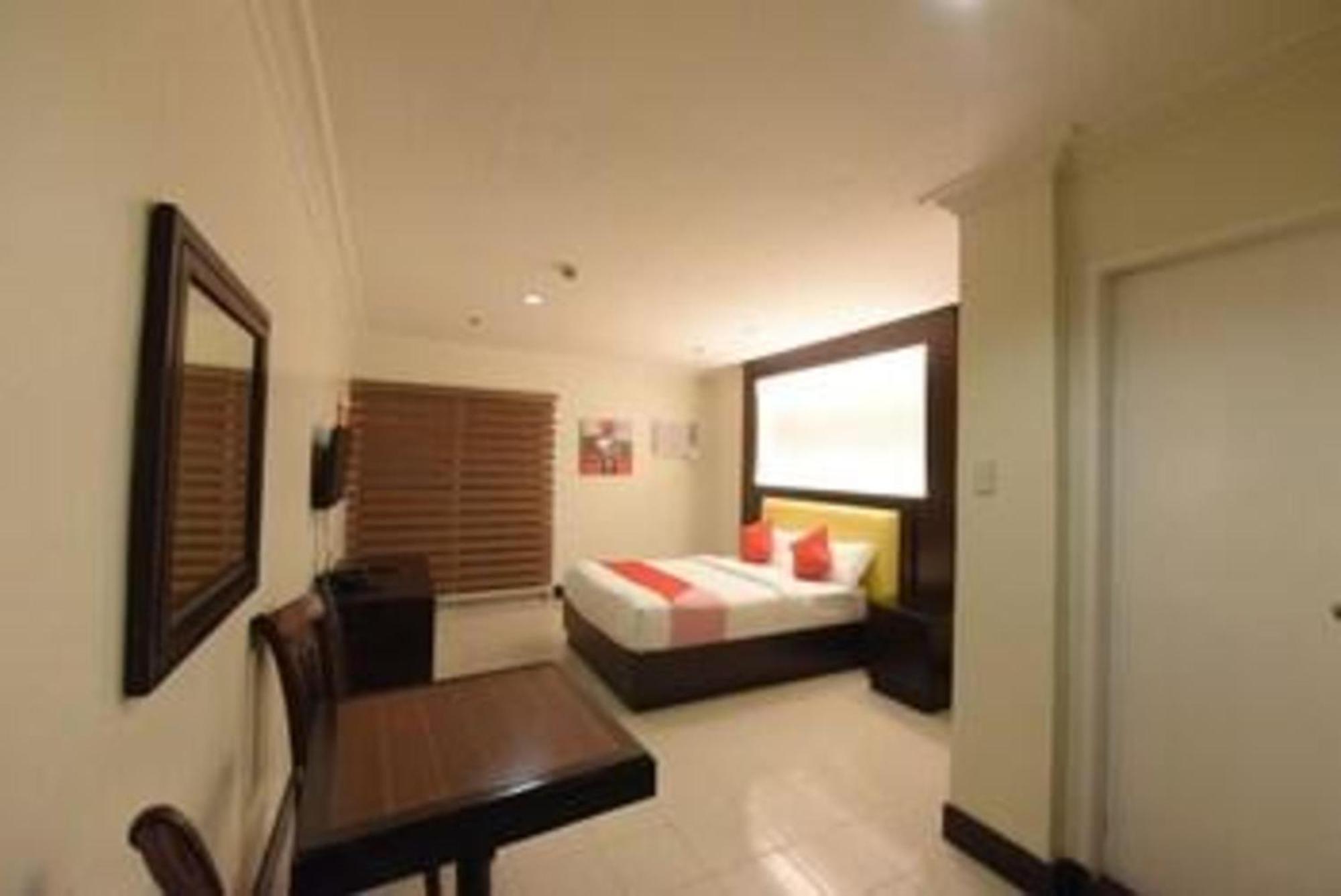 Oyo 115 Northridge Mansions Quezon City
