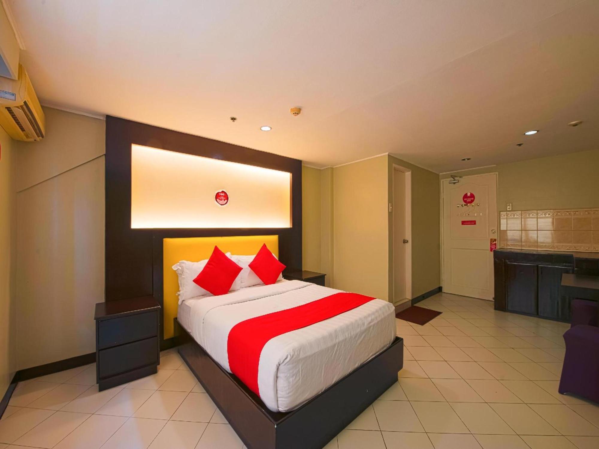 Hotel Oyo 115 Northridge Mansions Quezon City